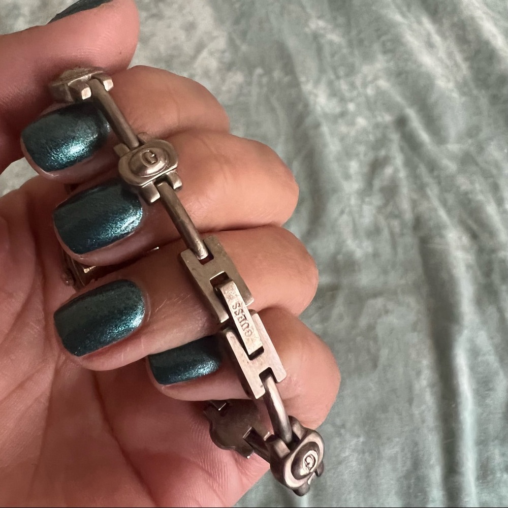 Guess Watch - Picture 2 of 3